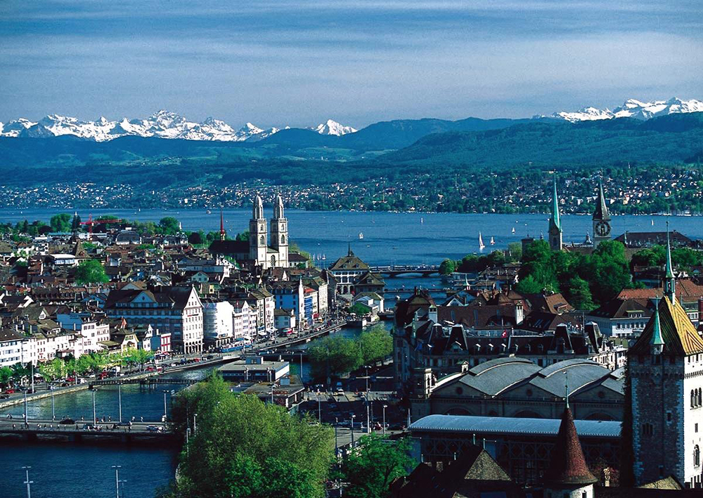 Panoramic view of the old city part of Zurich and Lake Zurich.